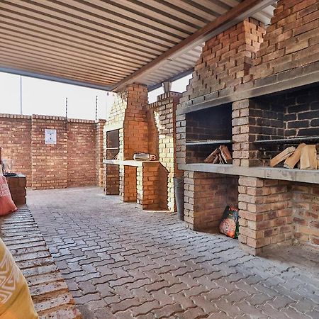 Rudman Townhouses Self-Catering Accommodation Boksburg Dış mekan fotoğraf